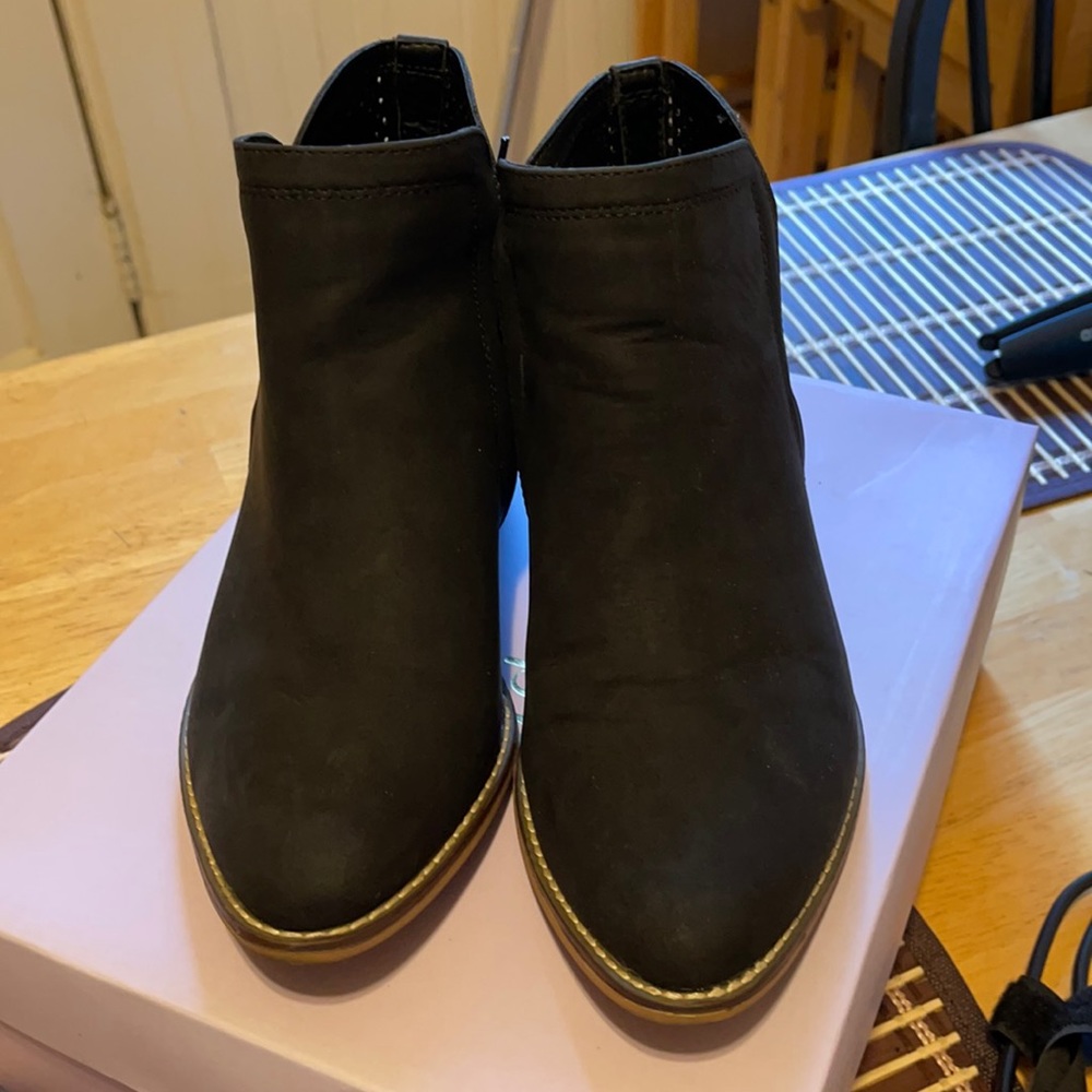 Black boots